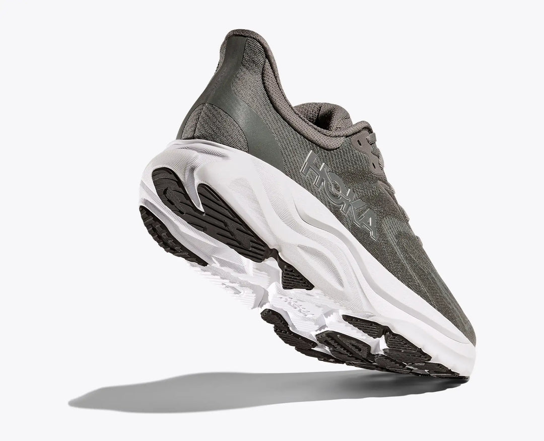 Men's Arahi 8