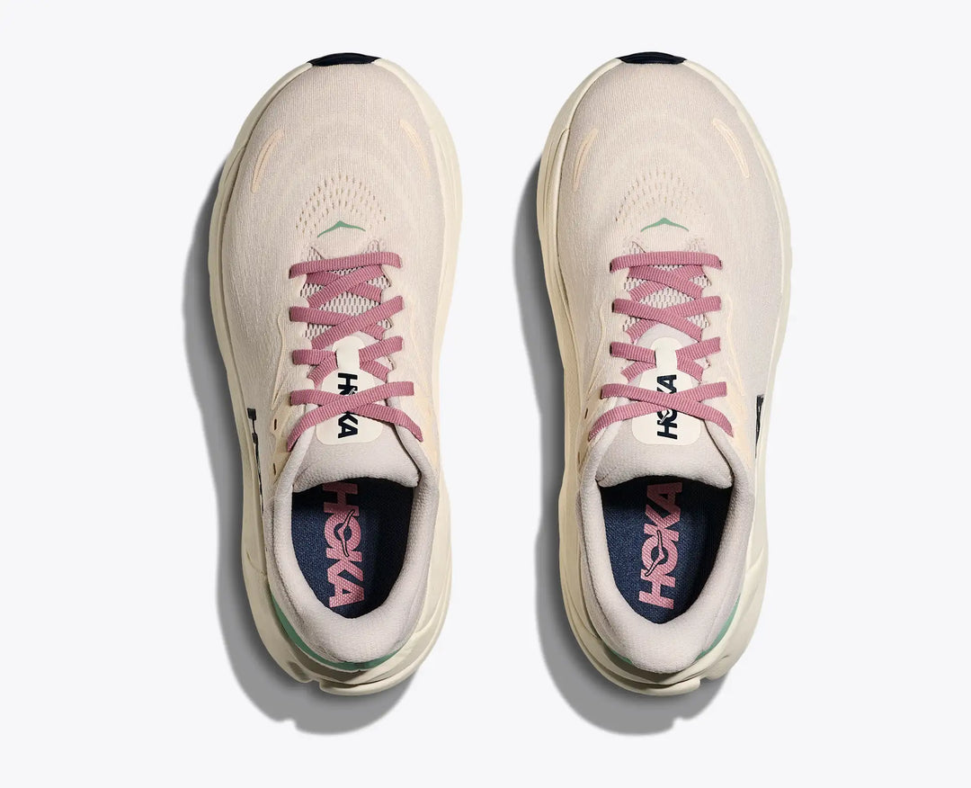 Women's Arahi 8