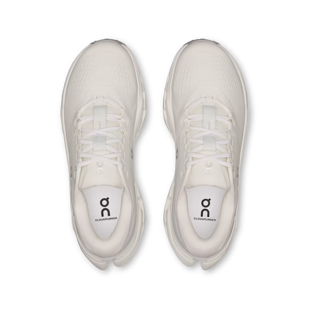 Women's On Cloudrunner 3