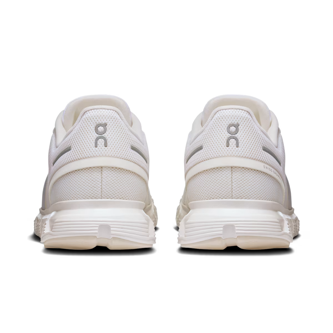 Women's Cloud 6