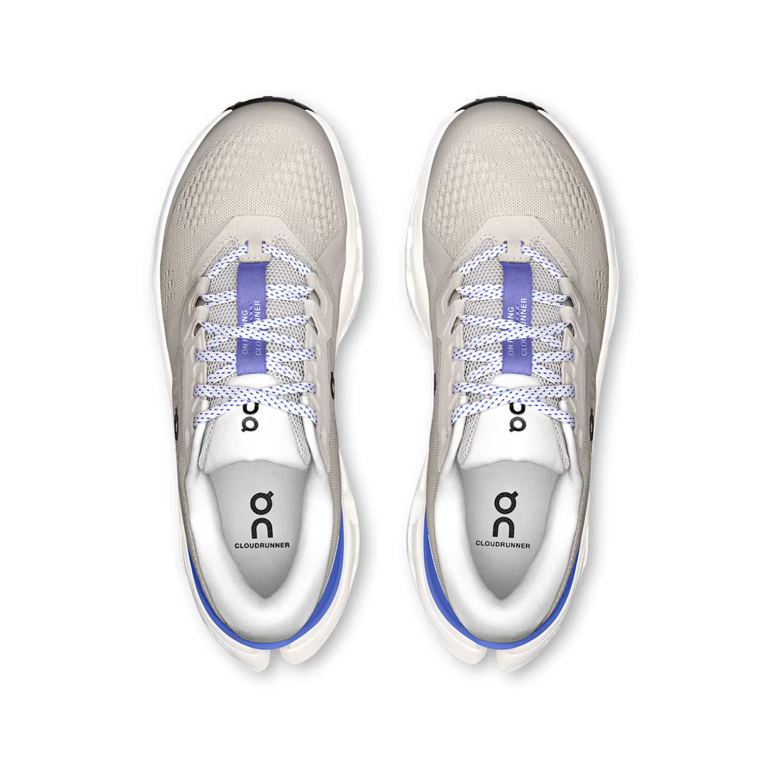 Women's On Cloudrunner 3