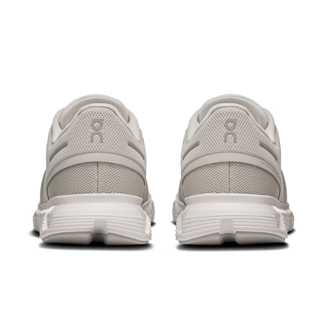 Women's Cloud 6